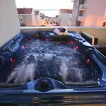 Luxury Sky With Sea View And Whirlpool アパート *