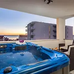 アパート Luxury Sky With Sea View And Whirlpool