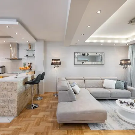 Luxury Sky With Sea View And Whirlpool Apartman