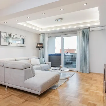 Luxury Sky With Sea View And Whirlpool