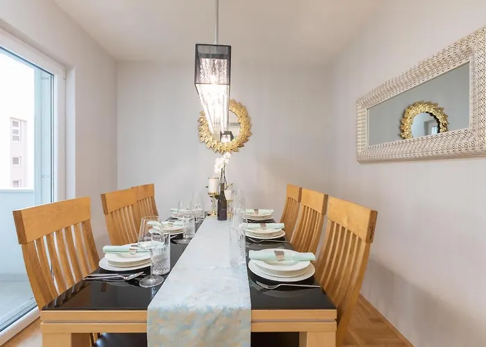 Luxury Sky With Sea View And Whirlpool Apartment